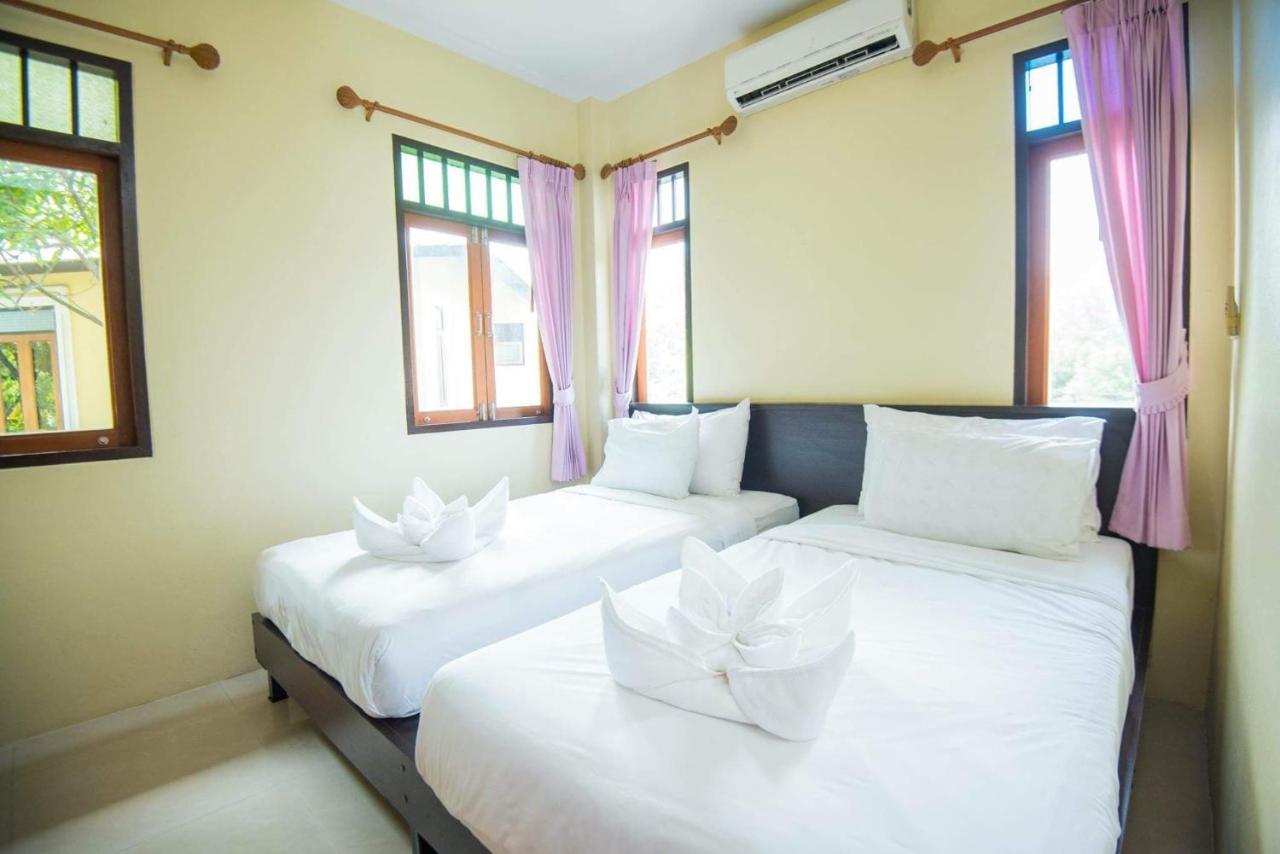 Baan Talay See Cream Resort Samut Songkhram Экстерьер фото