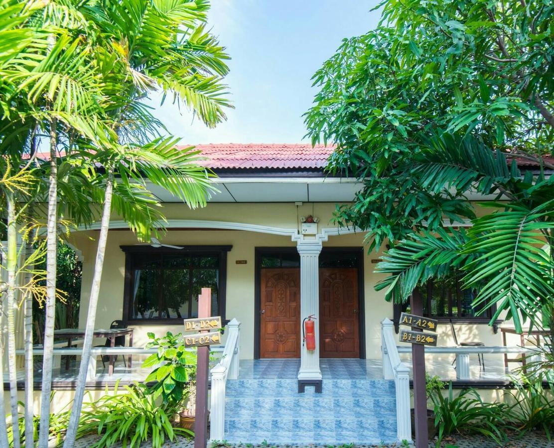 Baan Talay See Cream Resort Samut Songkhram Экстерьер фото